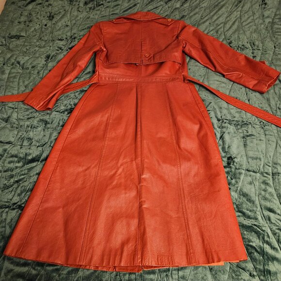 VINTAGE LEATHER TRENCH COAT - Picture 3 of 11
